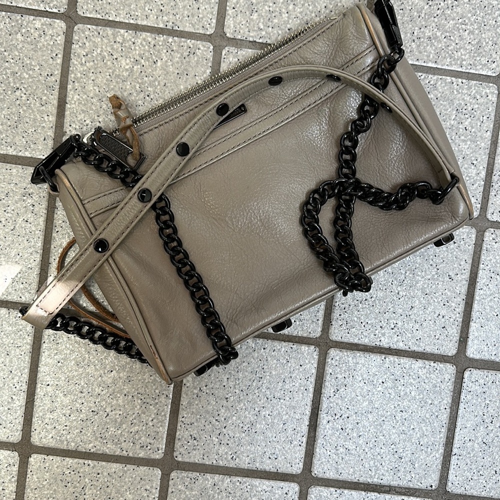 Rebecca Minkoff mini gray crossbody rareblack metal hardware excellent condition - Picture 12 of 12